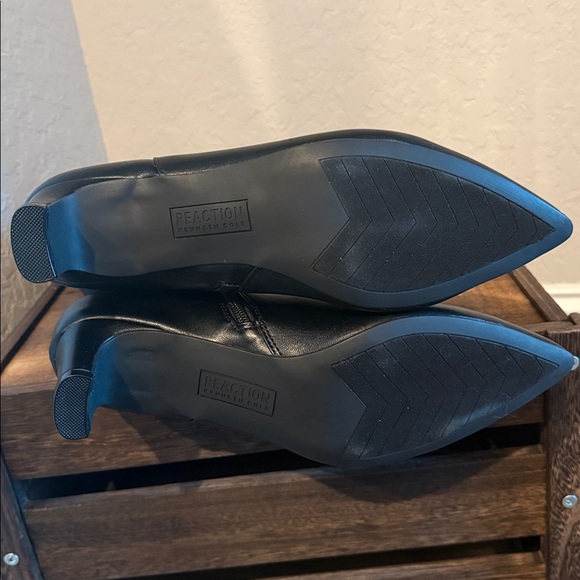 New Reaction Kenneth Cole Berry Tall Shaft dress Boots Sz 9.5 M - Picture 12 of 13